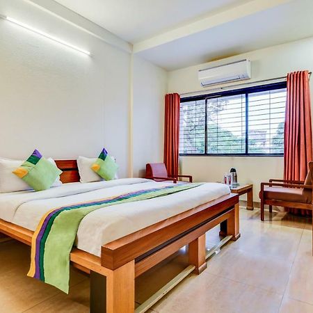 Hotel Treebo Trend Surya Nashik Extérieur photo