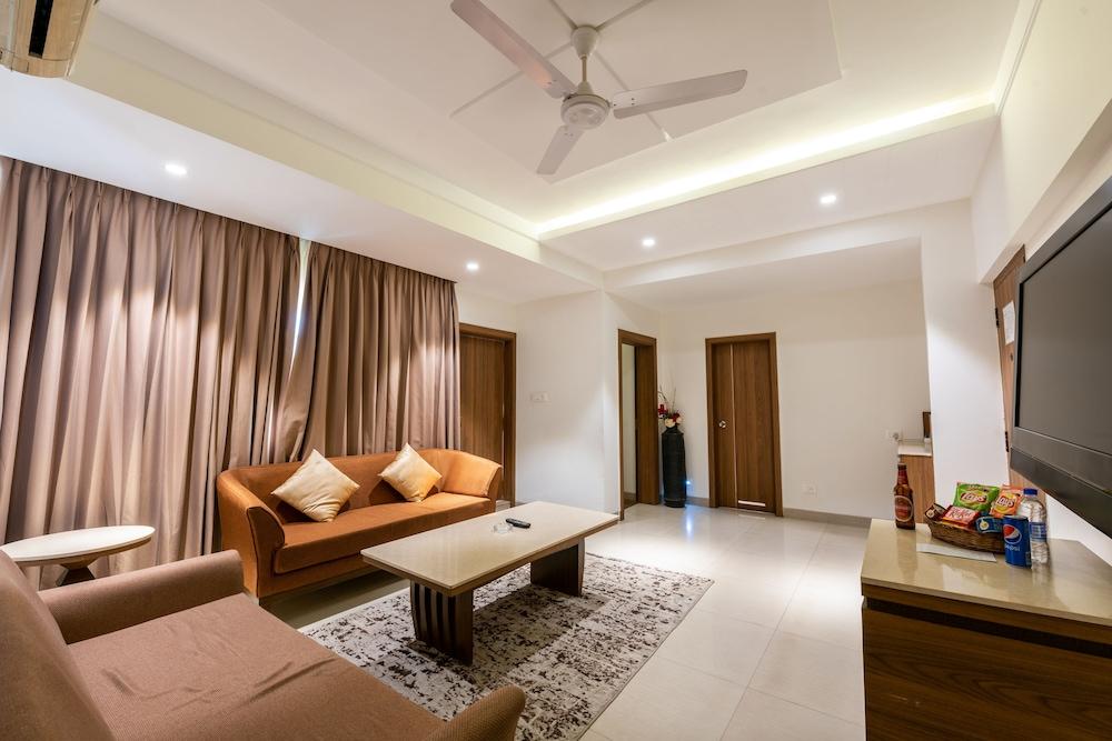 Hotel Treebo Trend Surya Nashik Extérieur photo