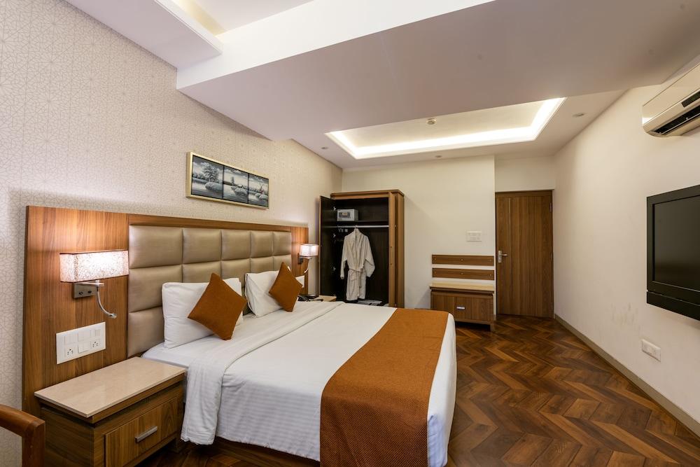 Hotel Treebo Trend Surya Nashik Extérieur photo