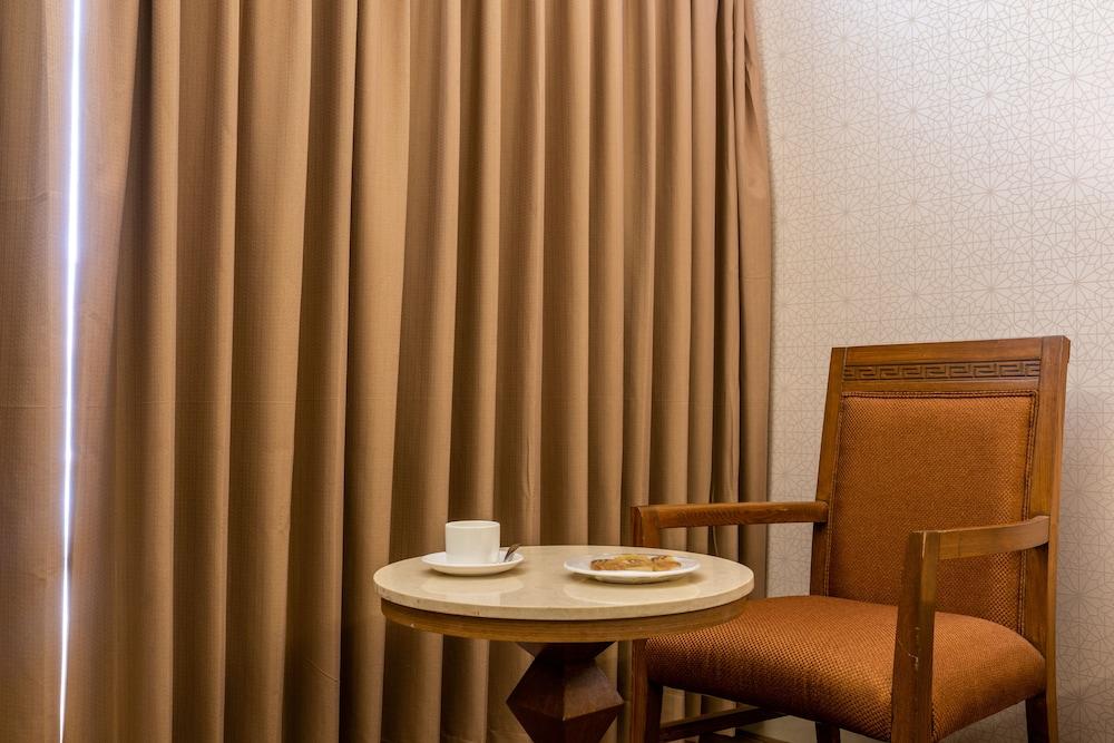 Hotel Treebo Trend Surya Nashik Extérieur photo