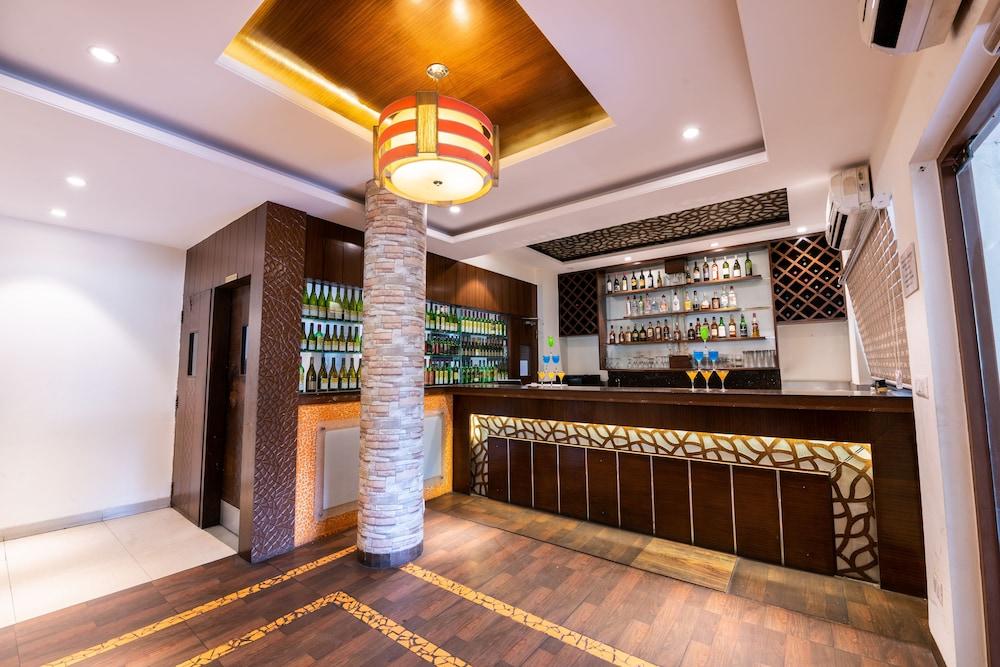 Hotel Treebo Trend Surya Nashik Extérieur photo