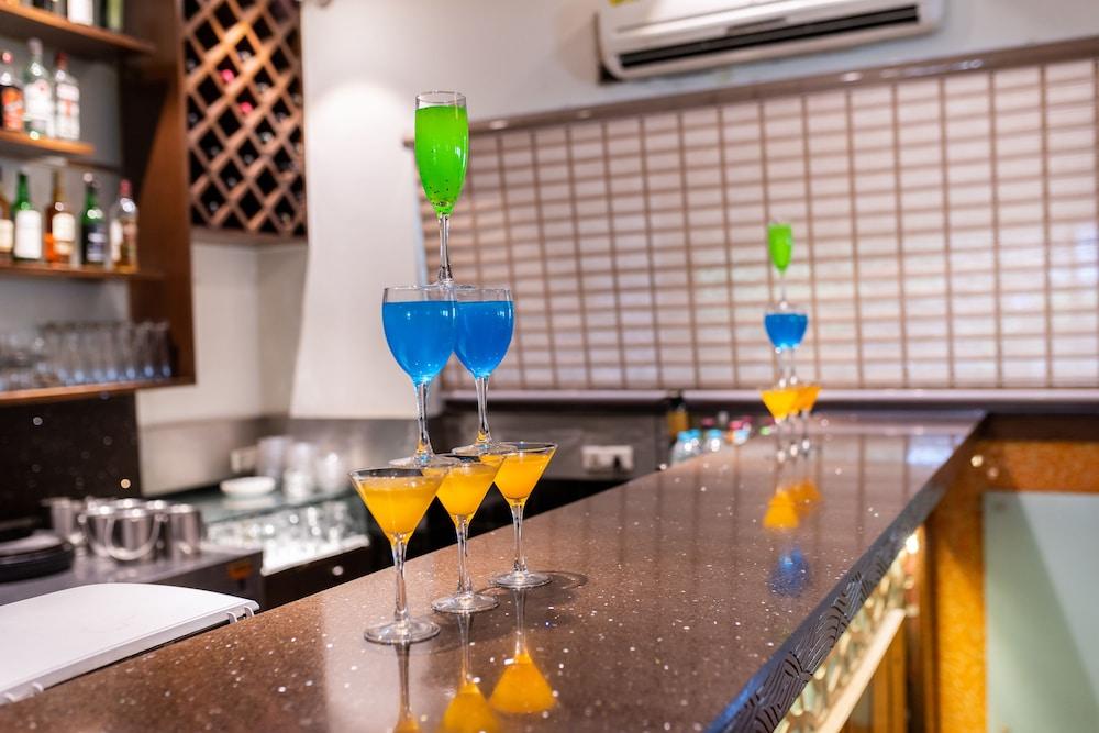 Hotel Treebo Trend Surya Nashik Extérieur photo