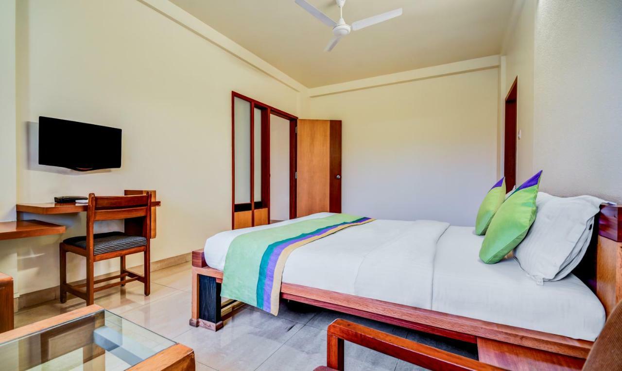 Hotel Treebo Trend Surya Nashik Extérieur photo