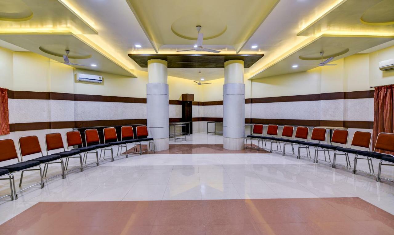 Hotel Treebo Trend Surya Nashik Extérieur photo