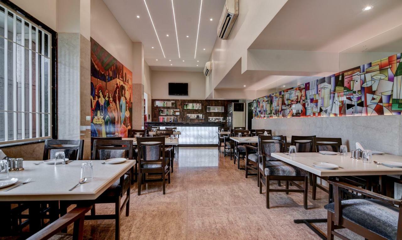Hotel Treebo Trend Surya Nashik Extérieur photo