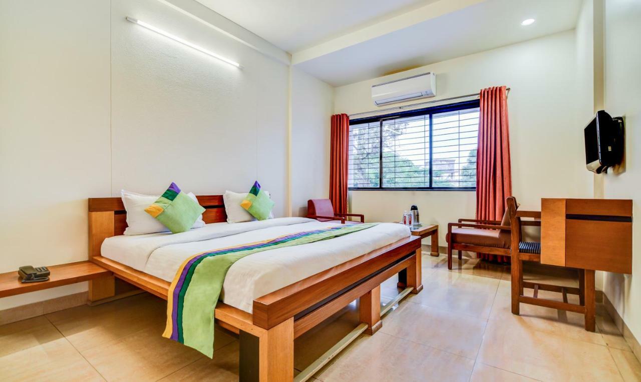 Hotel Treebo Trend Surya Nashik Extérieur photo